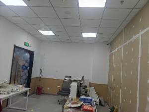 鄭州安裝攝像頭，安防監(jiān)控設備安裝調(diào)試，店鋪高清全彩語音攝像機安裝銷售公司